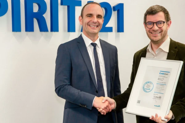 "Crefozert": Bonit&auml;t gepr&uuml;ft und best&auml;tigt